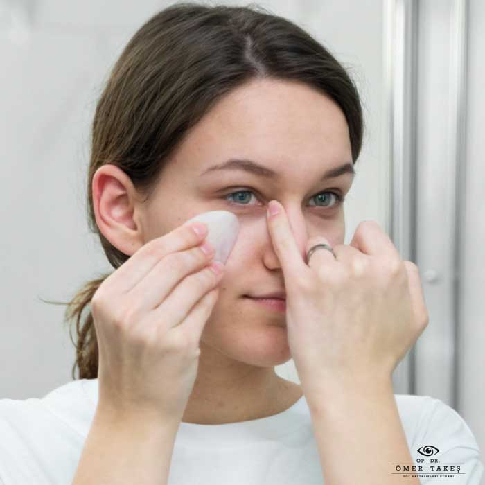 Gözlerinizi Nasıl Temizlemelisiniz?